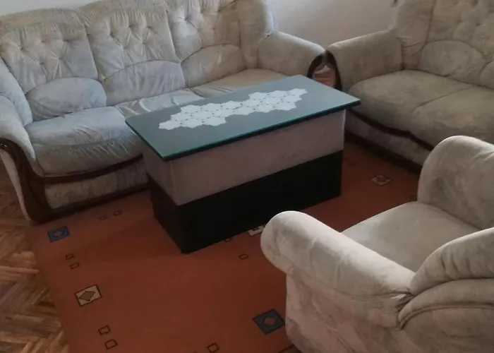 F Апартаменты